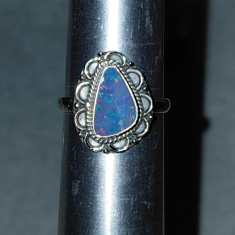 Elegant Australian Opal Silver Ring Size 7.5